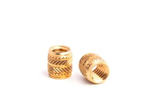Hot-melt threaded insert