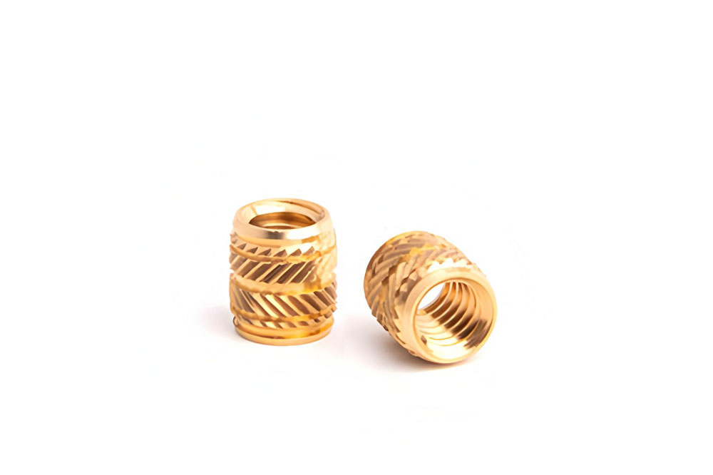 Hot-melt threaded insert