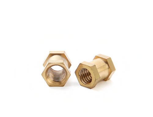 Molded-in insert nut TM05