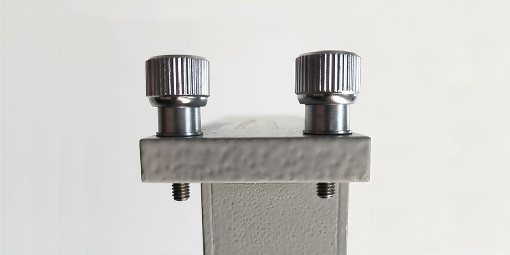 spring-loaded-captive-panel-screw-0